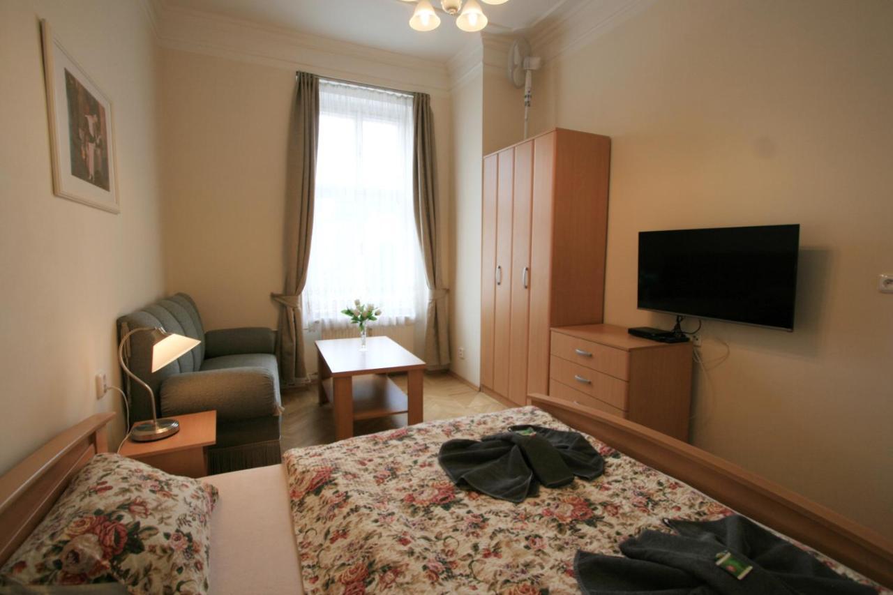 Apartment No. 4B I.P.Pavlova 32 Κάρλοβι Βάρι Εξωτερικό φωτογραφία